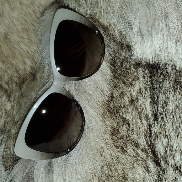 Authentic Balenciaga Sunglasses main image 6
